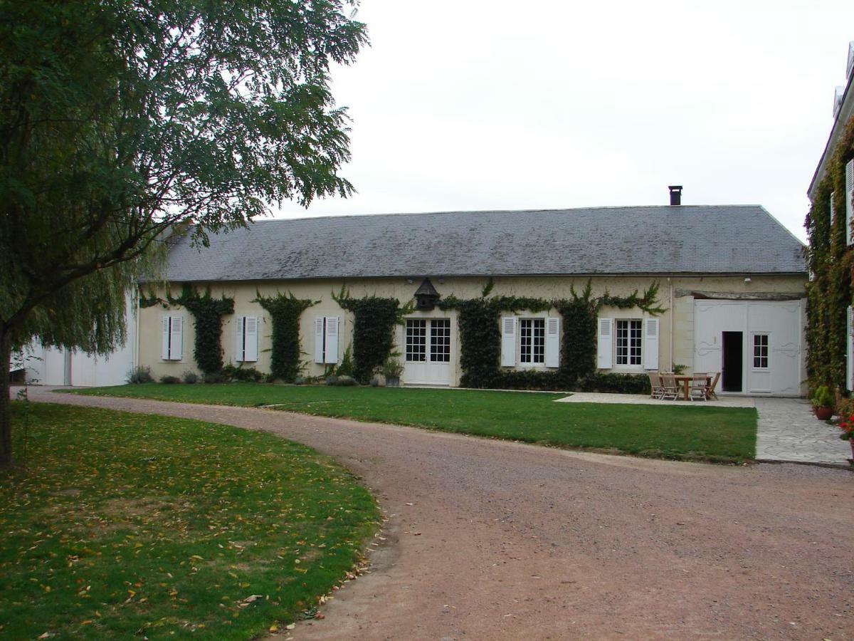 Bed and Breakfast Le Domaine Des Bois Mauze-Thouarsais Экстерьер фото